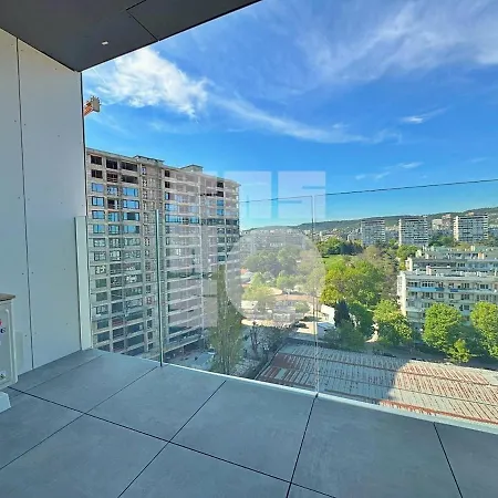 1br Sea Garden Prime With View & Parking ヴァルナ