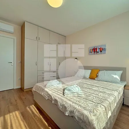 1br Sea Garden Prime With View & Parking ヴァルナ