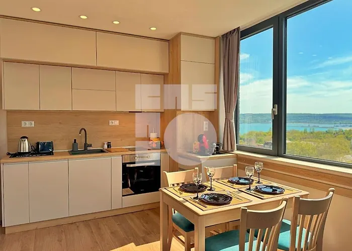 Apartman 1br Sea Garden Prime With View & Parking Várna